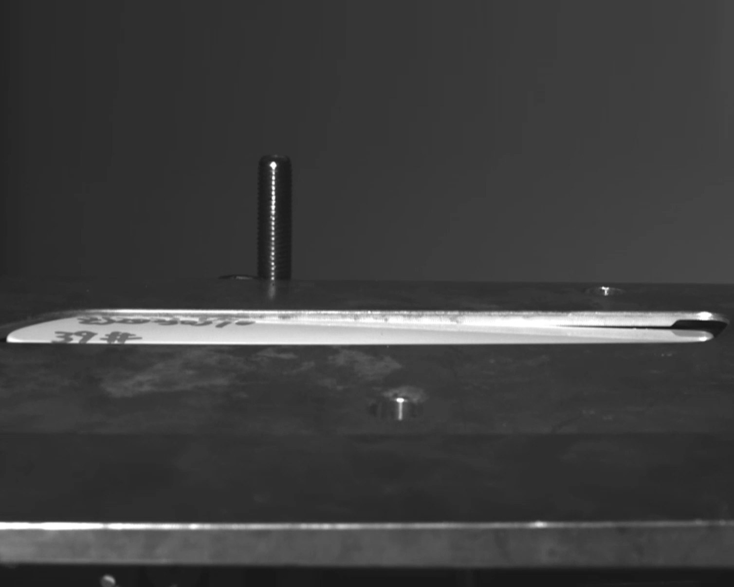 高速相機(jī)汽車門把手沖擊實驗 高速相機(jī)汽車門把手沖擊實驗